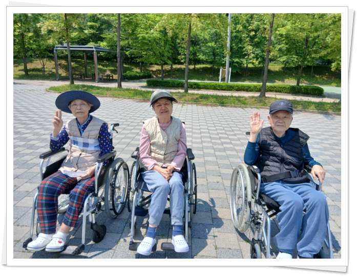 2039468379_52yi67xv_82de7e52bb81acf61b7c765c04667574e9a1bc07.jpg 이미지크게보기