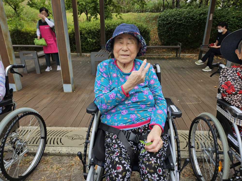 2039468379_FYDq0IZP_fabab7886156ff2d420a34b4bf50274d3f94acb4.jpg 이미지크게보기
