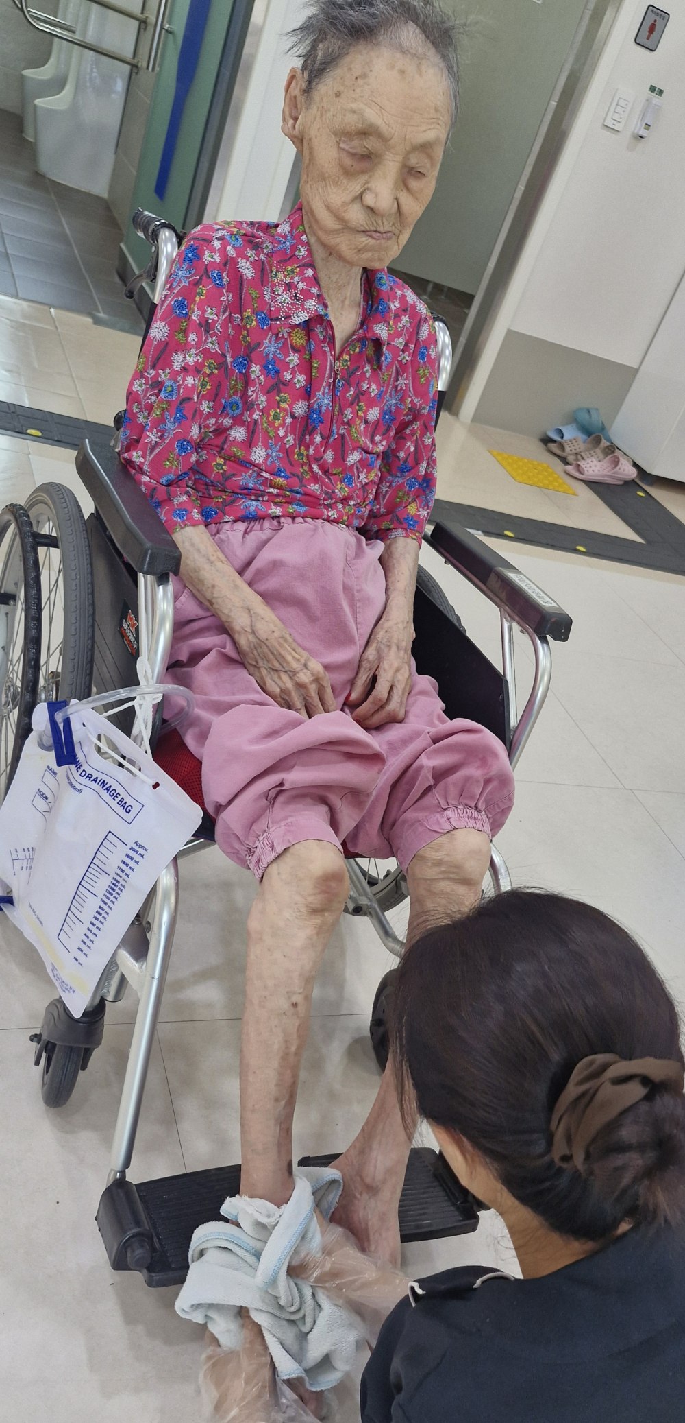 2039468379_LIXMqBne_6c9b148fbdb25207f223ad24d3dbd52565919dc8.jpg 이미지크게보기