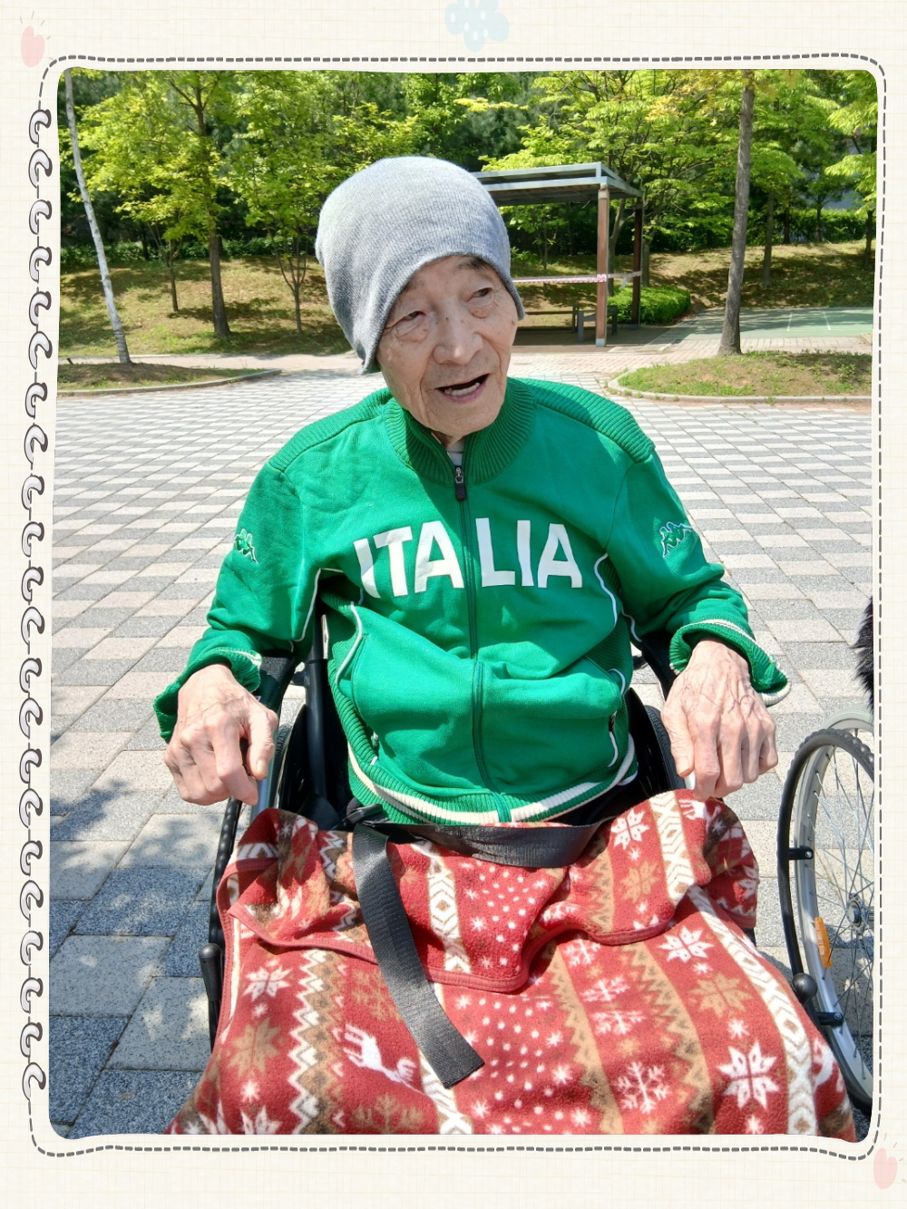 2039468379_Qk5aygAP_ecb5cbab9f41c9379574d8adff13399107313f8f.jpg 이미지크게보기