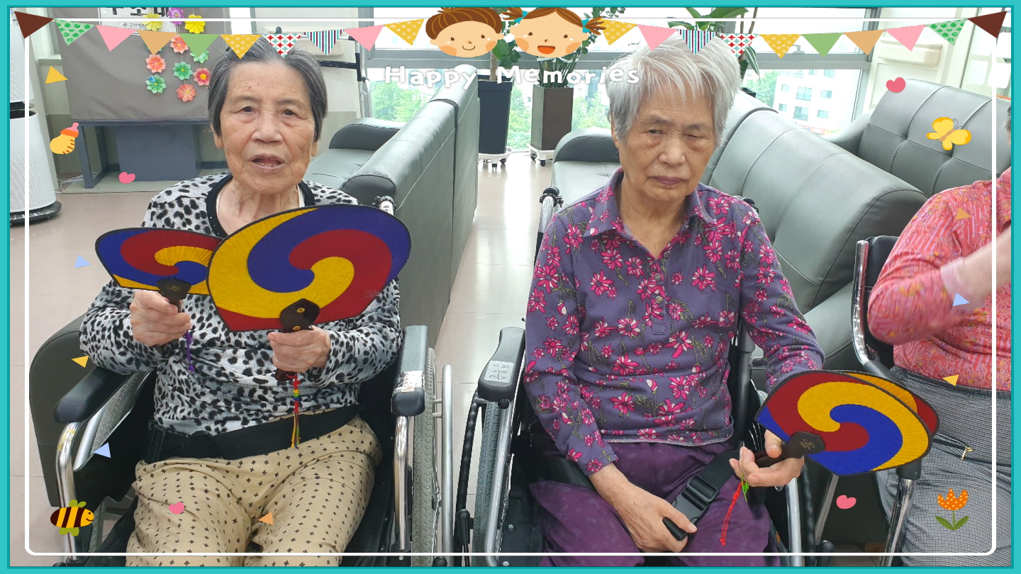 2039468379_UKTY8Zwl_f29df8857f466f1bbc942981e175969f1c6d3ead.JPG 이미지크게보기