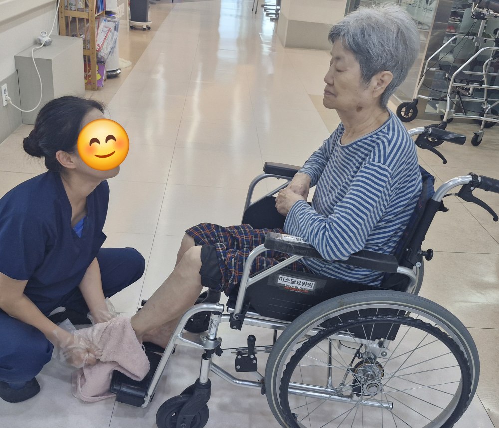 2039468379_g31hwrka_e426fa09d3a614edd32ad383730f97b2778d3d78.jpg 이미지크게보기