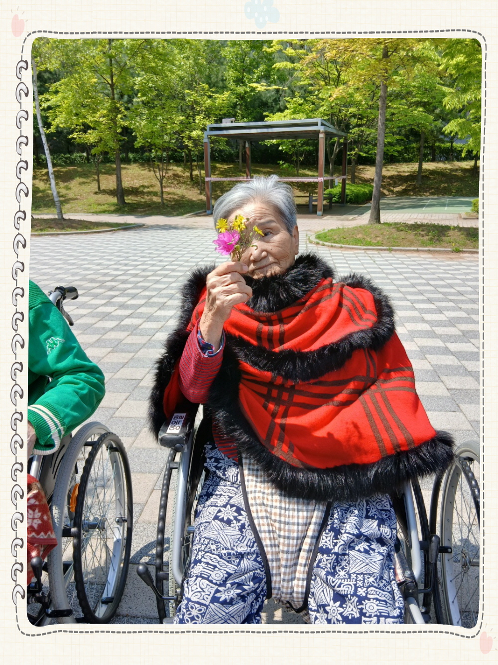 2039468379_i3DlxLO6_b9e4f5a4e4b2dd4b8a7c475d1aaadd8dfc2476c9.jpg 이미지크게보기