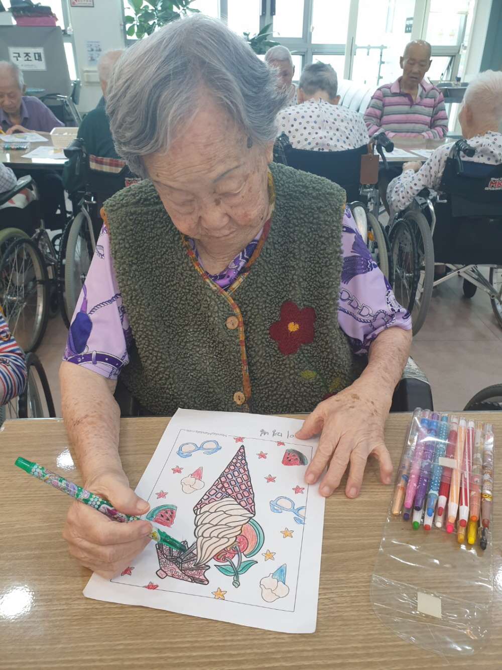 2039468379_lYCh9cpJ_dc3b44473319d2402610f5e70d7501e6d6637931.jpg 이미지크게보기