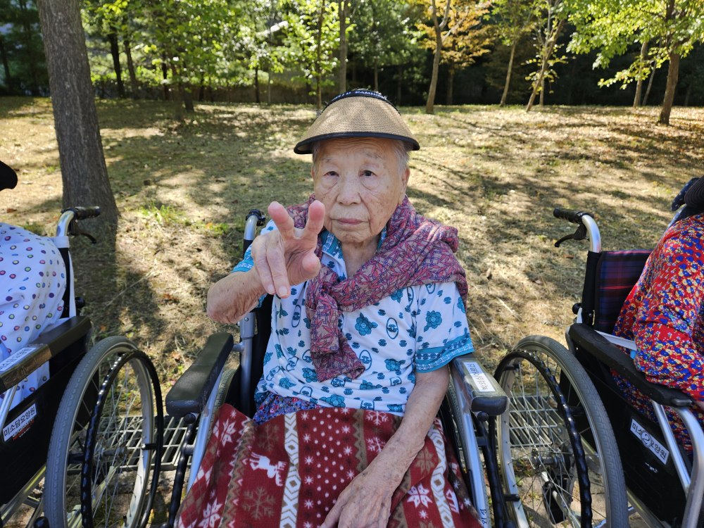 2039468379_pgqF0G8R_8b3a7f621488d0ae54d48b4cd51225910b43ab0c.jpg 이미지크게보기