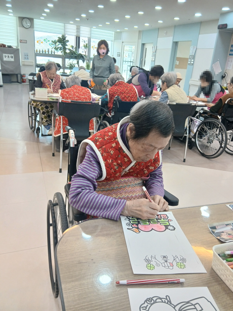 2039468379_qw0RVx34_e8f876ce3a4fe77cc0c757da8502e7e7ce32b5a0.jpg 이미지크게보기