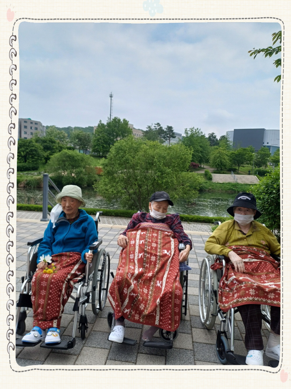 2039468379_smpcn8Ur_ddf26c9434c0d2a28f85f0268e5da6d1dee556c5.jpg 이미지크게보기