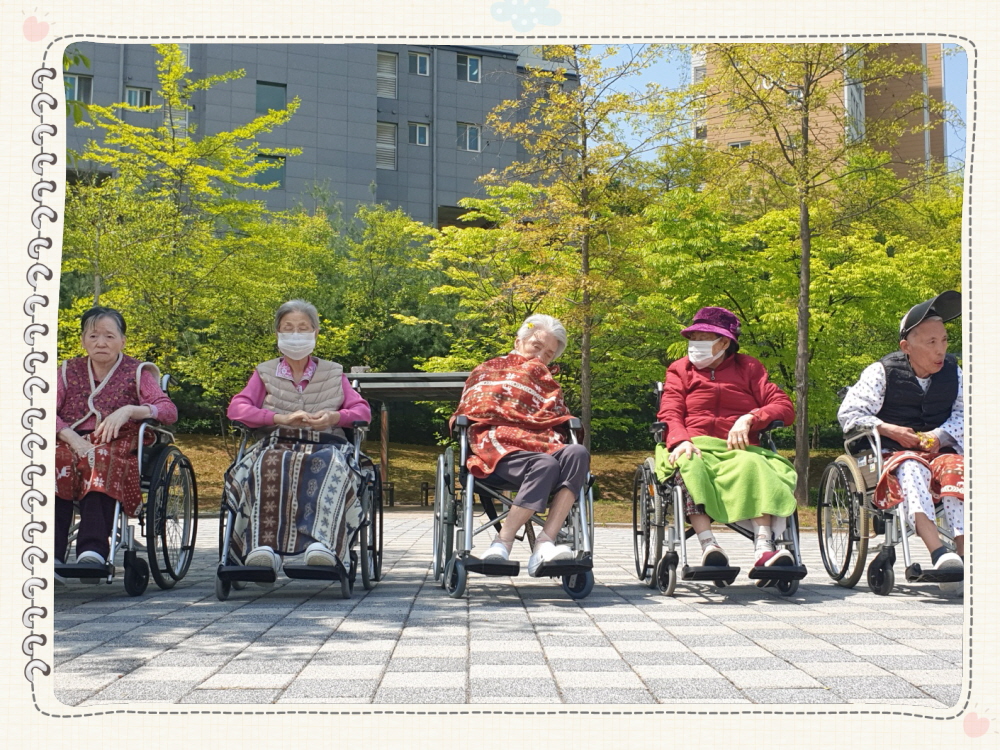 2039468379_x3wpH0Nf_bbc7def15154ac97ec6f8000cfa11d79dce0689f.jpg 이미지크게보기