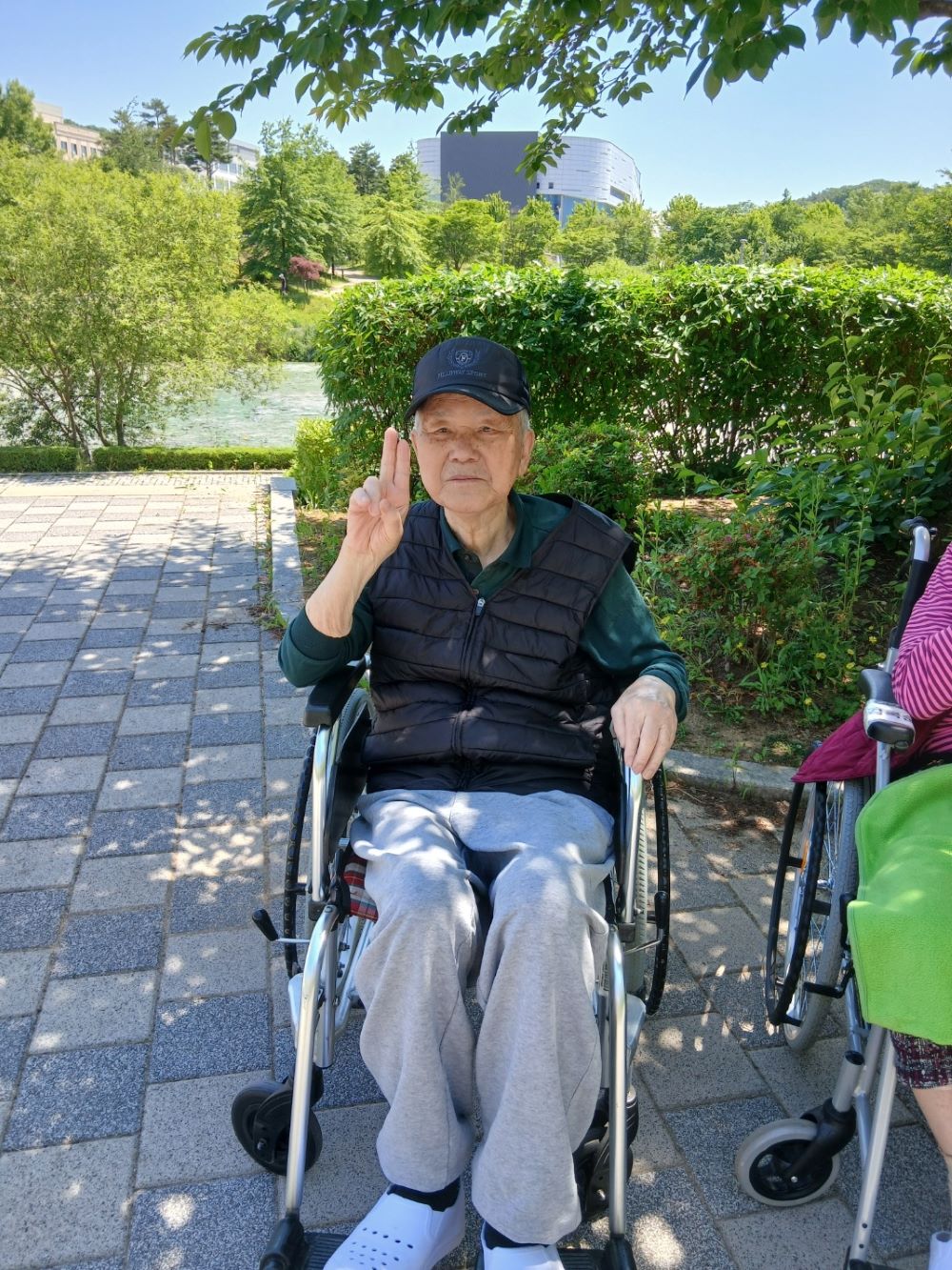 3067395875_2rPiDK5X_67dc3e192f9abf8bf6abc7f53317ace12b8bc4a6.jpg 이미지크게보기