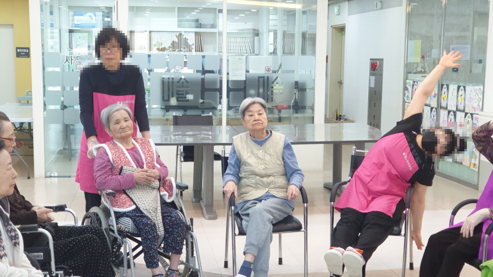 2039468379_14gOxtSc_6d9828e2bbc1a6bc459bd5b02e1cedd90179c567.jpg 이미지크게보기