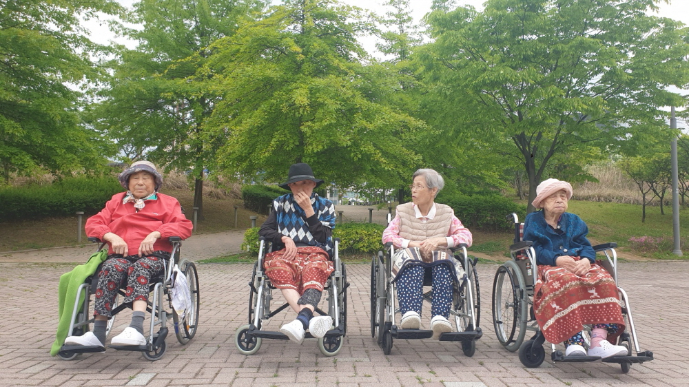 2039468379_1LMRShj4_833d946a120218055ef4de399fb5cd51dfe5b5e4.jpg 이미지크게보기