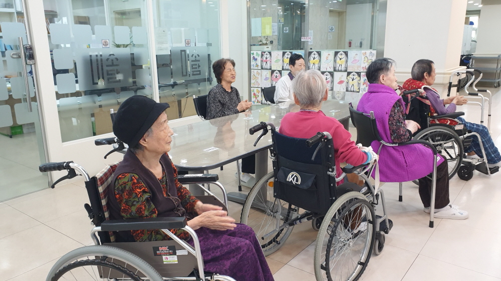 2039468379_78x1CQea_8d34255112bc038357614529ed2a1e23d49ab82a.jpg 이미지크게보기