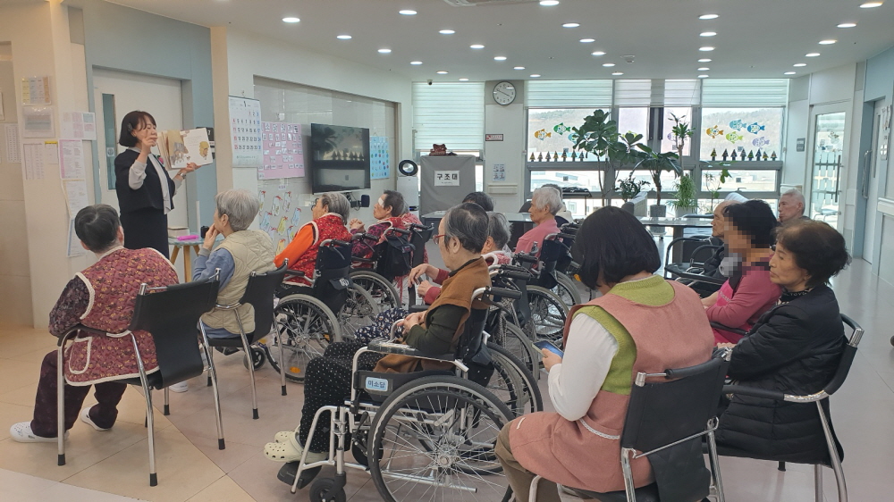 2039468379_7Ehw2Zo3_dab0243a3406a59f72ddd73847c6933f61ad905a.jpg 이미지크게보기