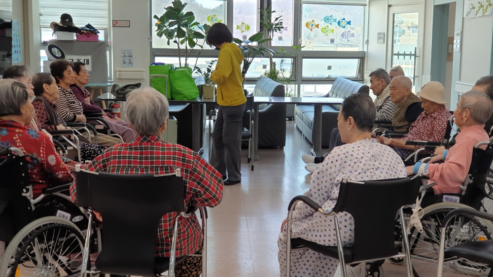 2039468379_9EVKcpJd_3a60002fd76dc87fd6c455789f21315924afb699.jpg 이미지크게보기