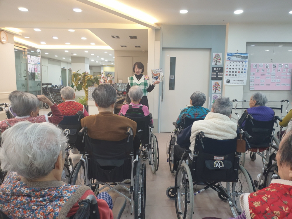 2039468379_APigh9Ic_8d482bd660c6ee2dd57605c117d3556117a98d48.jpg 이미지크게보기