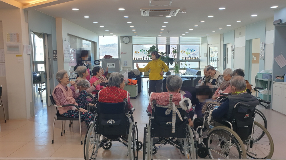 2039468379_ATzfaH6O_c98d787941f5bf5b2d4fb27429b4cc7b044dfcde.jpg 이미지크게보기