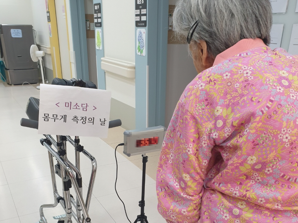 2039468379_Aob43Tk0_284cd9309f68bc38f2ec483f5d8c62f536309439.jpg 이미지크게보기