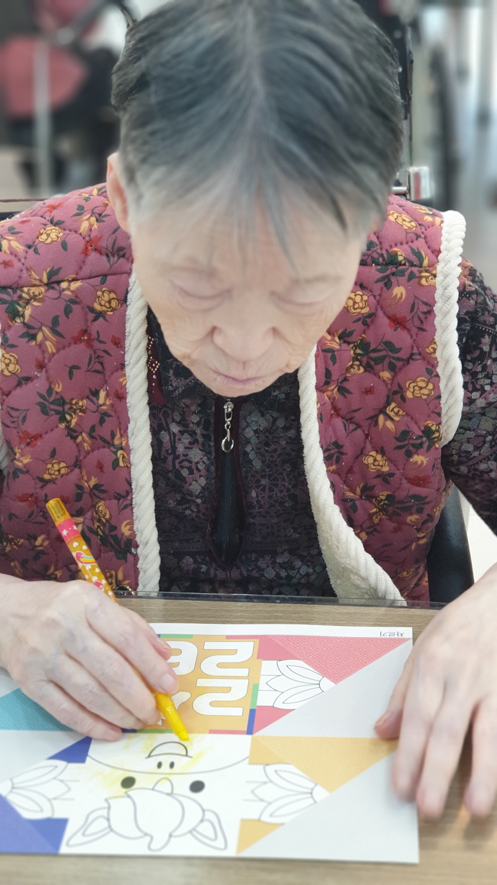 2039468379_CFE2UorQ_25085277456e9f18f787af76db22d55f3ba0974f.jpg 이미지크게보기