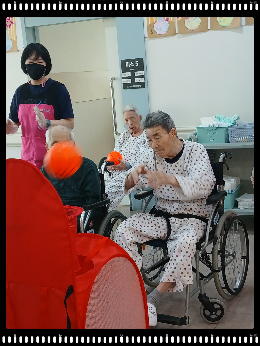 2039468379_CogJDKHU_c0c76e1b89f165defef73afc9941feaefa9ea17a.jpg 이미지크게보기