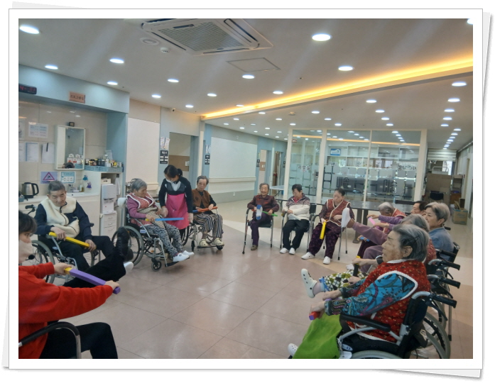 2039468379_CztgwnmV_8eed3dd9e40a8626c2a99ab38385d0bdd315eda6.jpg 이미지크게보기