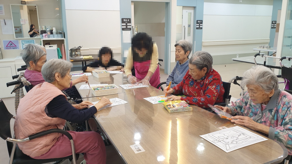 2039468379_Eg9GcOly_a5b09eb11730f5e379ddc0aca80c50ab337b0e21.jpg 이미지크게보기