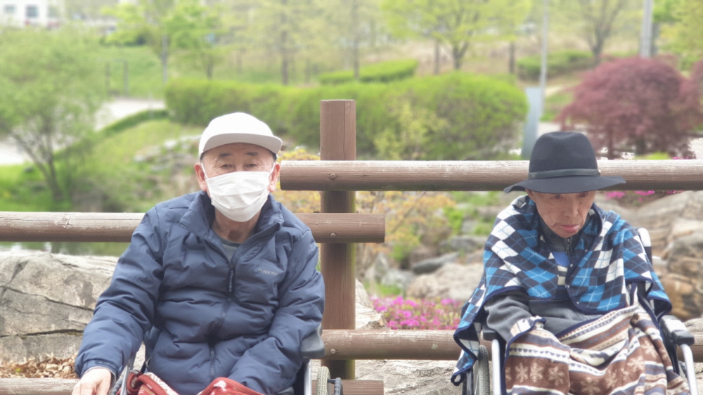 2039468379_IJ6Cp3Qe_14c970c9543bac0d7015385d4a907ab17a794362.jpg 이미지크게보기