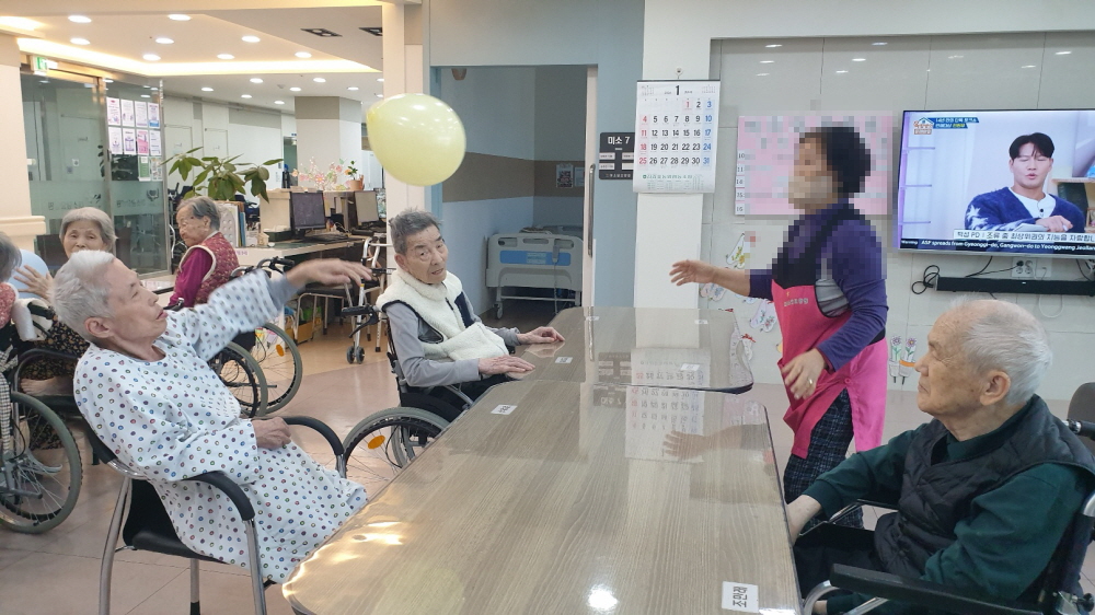 2039468379_IMmWTtEK_c97567910edafe17440f7f98e6d722107cd57c07.jpg 이미지크게보기