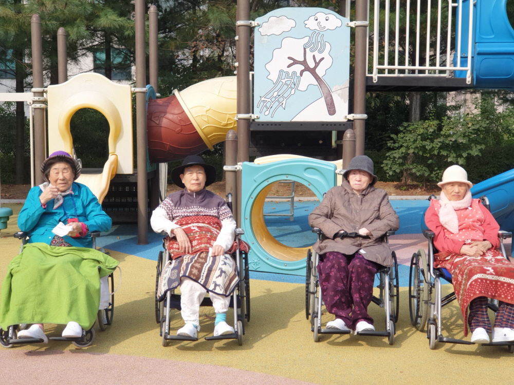 2039468379_IyYPxAQk_e18e5d9eee08ee6606bb978ef3ec84b1c6dd451a.jpg 이미지크게보기