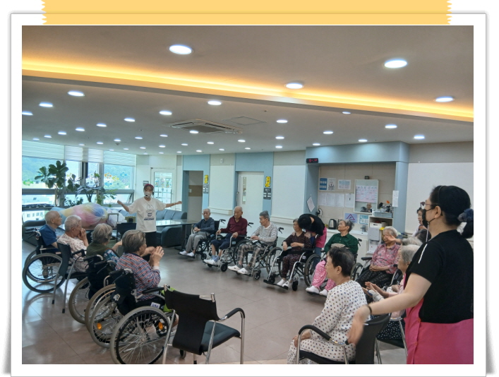 2039468379_LaqrNnTu_3c25c14efa215647538db8d611bd853a6ebe7125.jpg 이미지크게보기