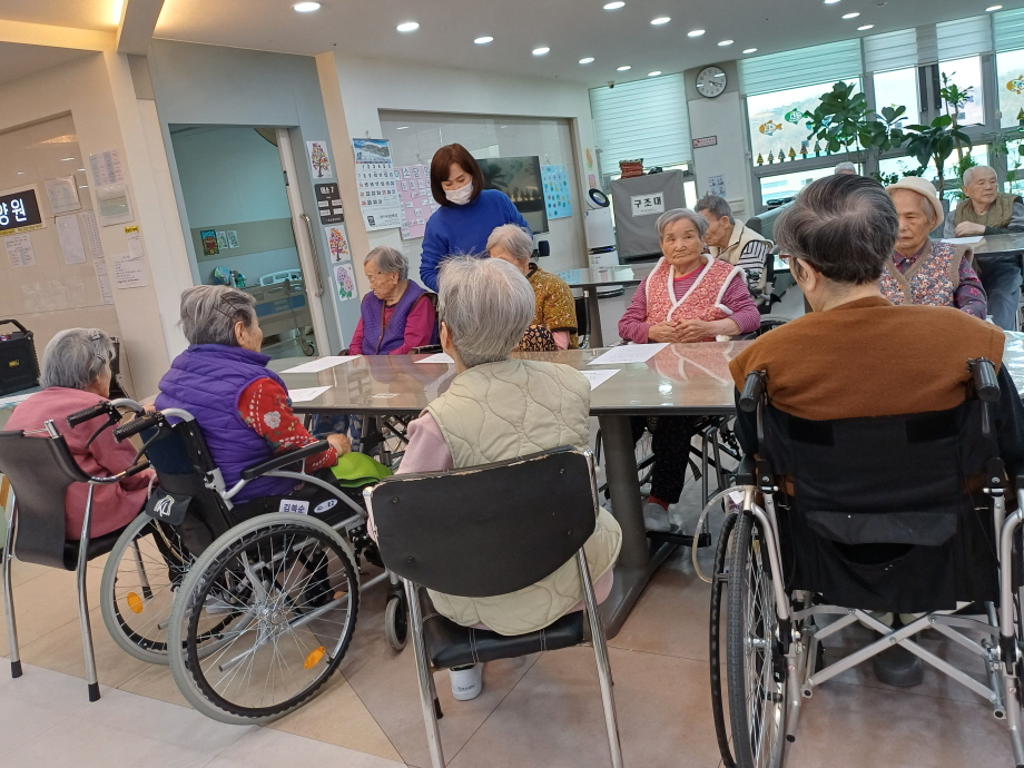 2039468379_LtJoqCgx_f2177754d883f3dc9fd44d67ce19ec7ca4c7c381.jpg 이미지크게보기