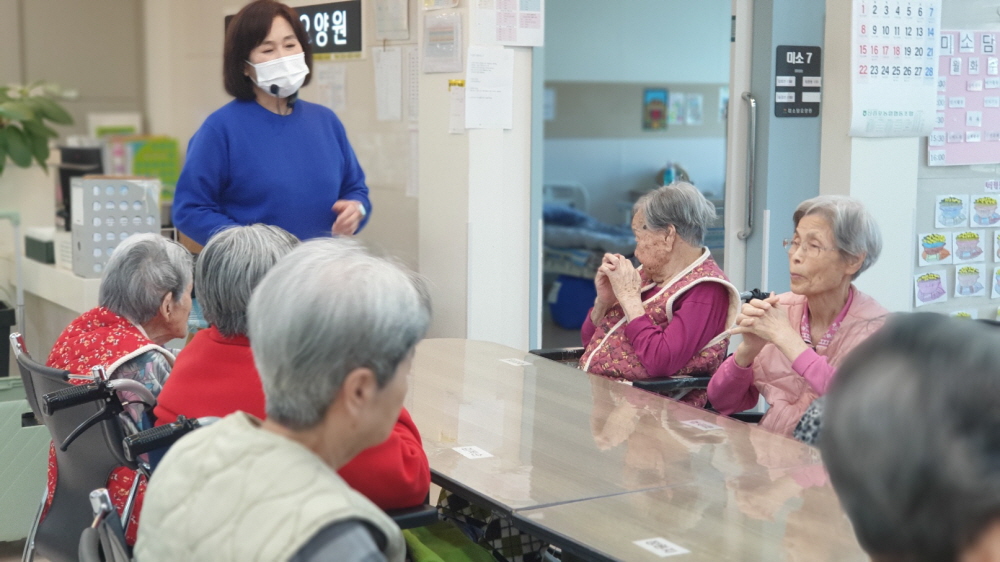 2039468379_NBAYjJwc_8bb3cf6c115ad702922eb6e607993d9ce89da451.jpg 이미지크게보기