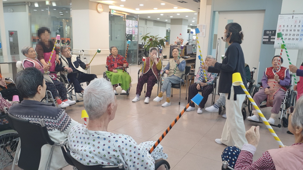 2039468379_Ptjqx1Ap_723022a80f0905938ea236adb1bda9d0b1fb5369.jpg 이미지크게보기