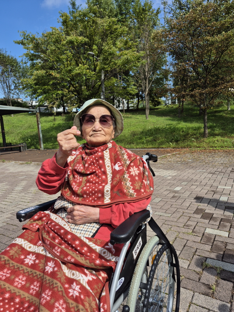 2039468379_QMGe4r6u_ae347028dca70151975ff559821ce7227ebc8803.jpg 이미지크게보기