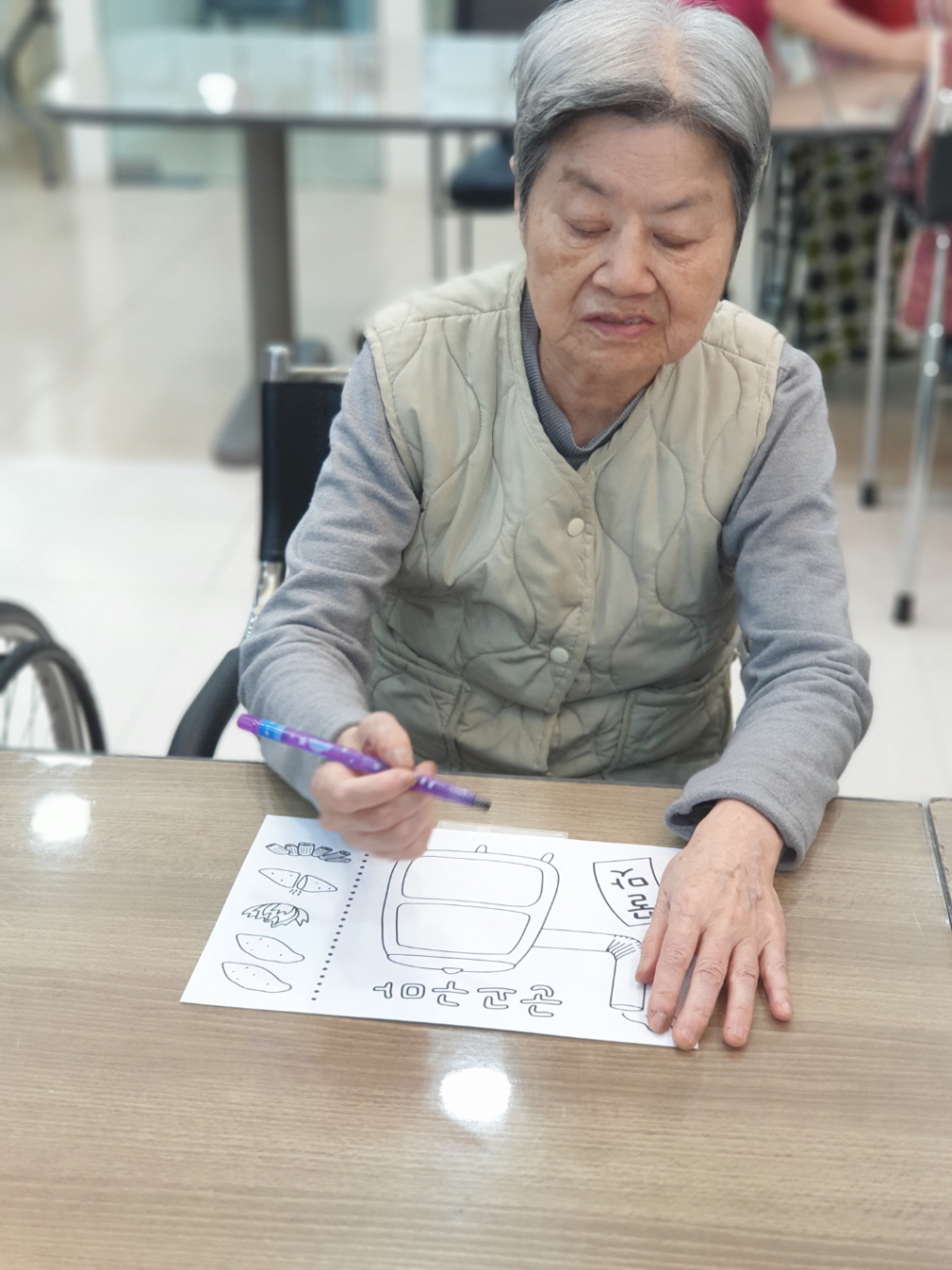 2039468379_R6IK8HVq_56423d486dc14460e3e64c78b0258a6239d15be1.jpg 이미지크게보기