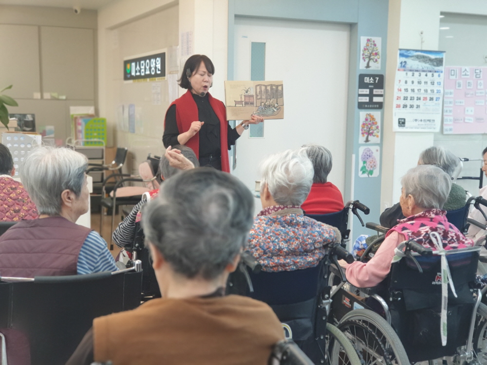 2039468379_RlCayDSV_093a88b18d8da4e01ee665dd0a3f7a3a74d91b80.jpg 이미지크게보기