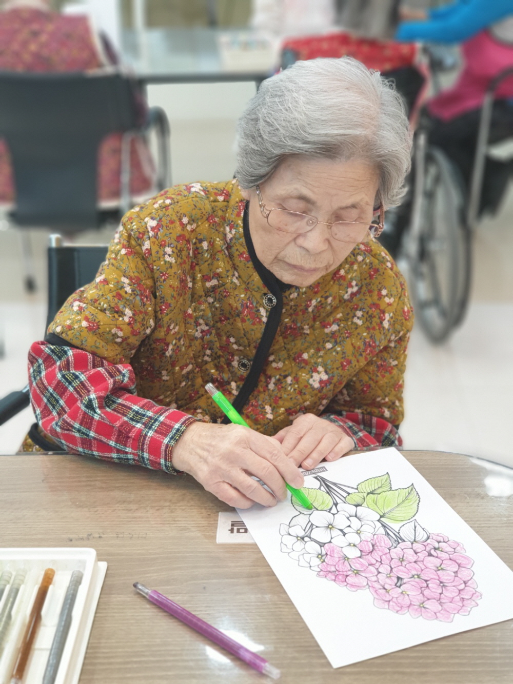 2039468379_SRN41lWJ_f3bd0a15999875f88087fb33989dd7805184cbe6.jpg 이미지크게보기