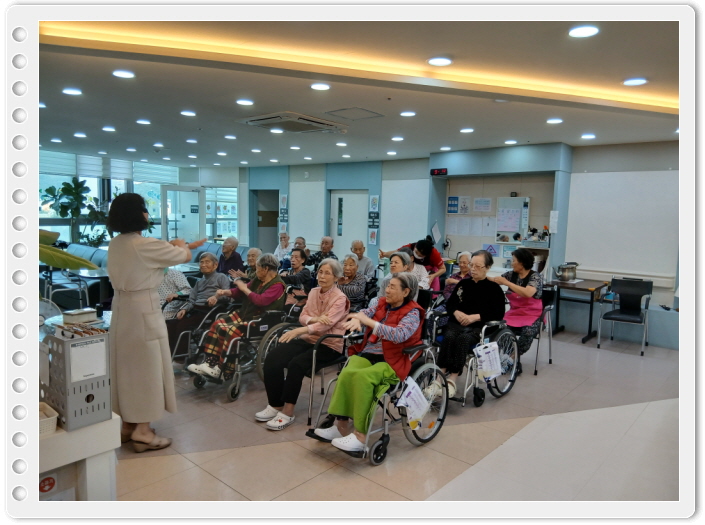 2039468379_U3Klp2ns_fedeee49e1f1f4c8f6457c1359f89346a24721db.jpg 이미지크게보기