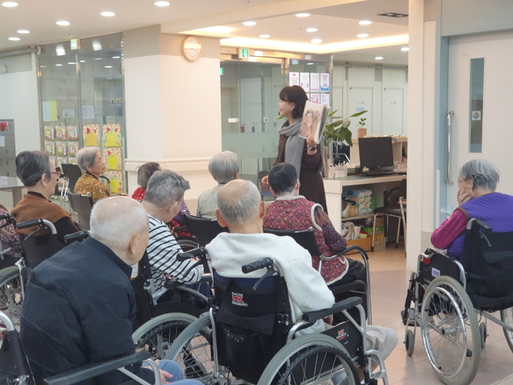 2039468379_UPSaBWKF_c4e4126f0ad7b67c7de409c65bac0eb04c6bfb62.jpg 이미지크게보기