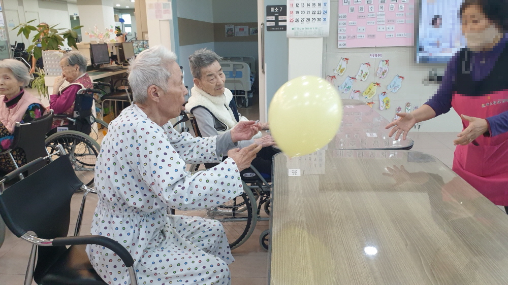 2039468379_Uocivkhp_f76c5853a50932682205a4e33a15f9b7fad14729.jpg 이미지크게보기