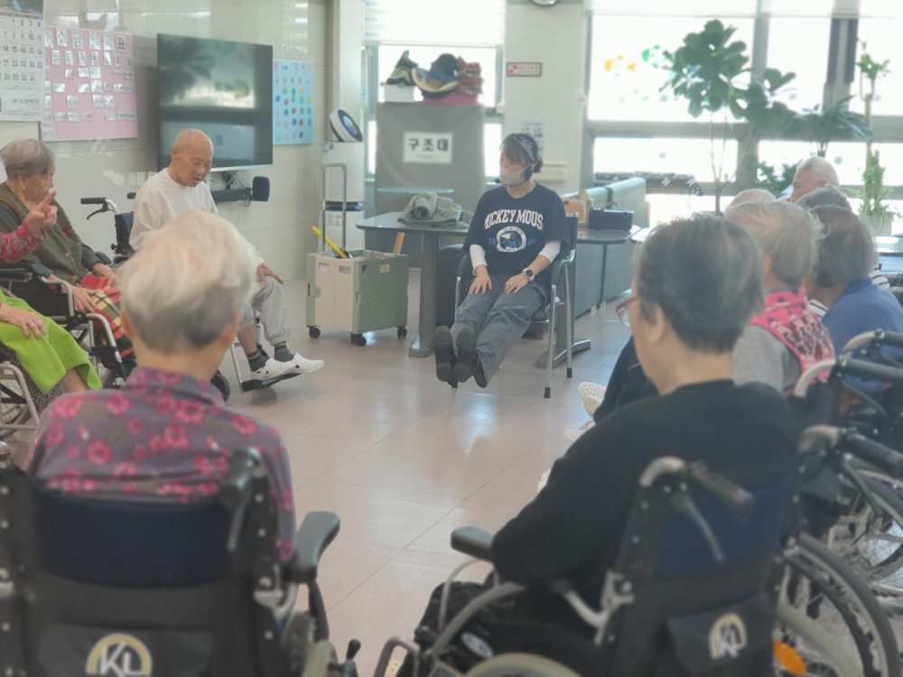 2039468379_VpOSbwuQ_389e79fc9985c4f4dbc1a65b3d3108628c4c041e.jpg 이미지크게보기