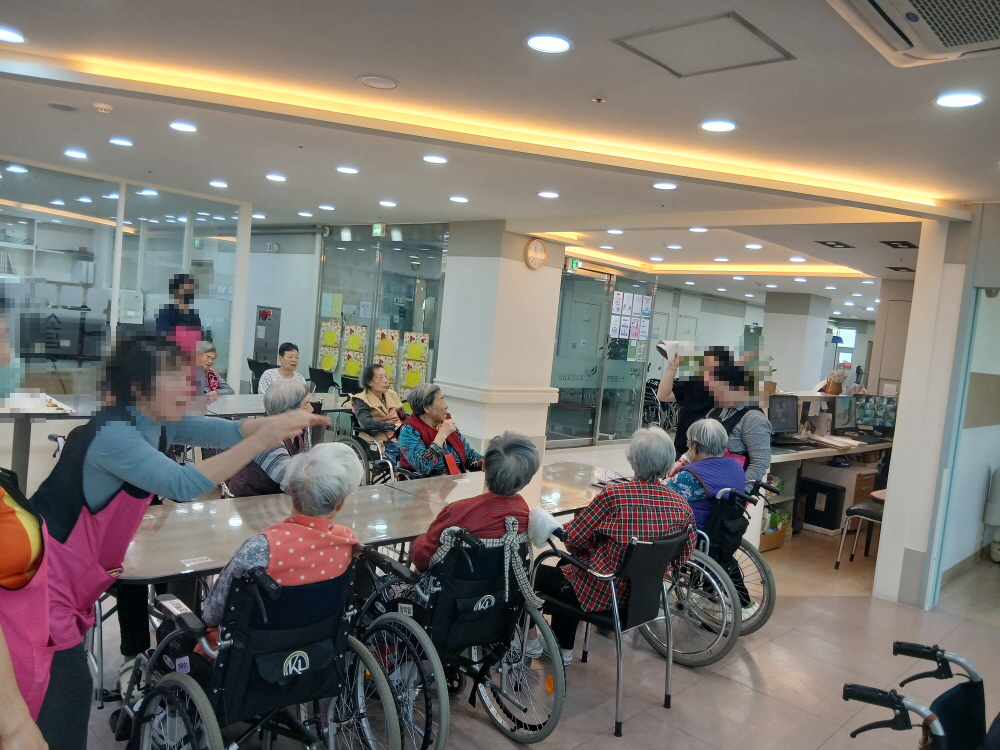 2039468379_WCvhrgux_8dea690da7de138e7a62a408fe82ce66b6084a40.jpg 이미지크게보기