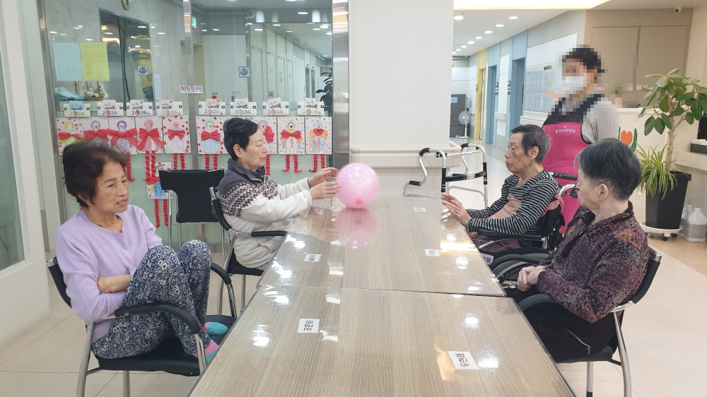 2039468379_WFiZqCNt_2559f80f4465cdc60865bb4199d7154ff2555791.jpg 이미지크게보기