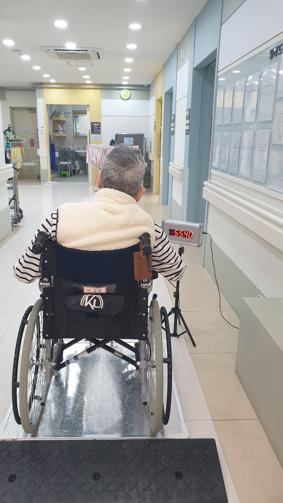 2039468379_YtfNQIS8_af69af93a32329c72ef97c705bc7a56b413242a6.jpg 이미지크게보기