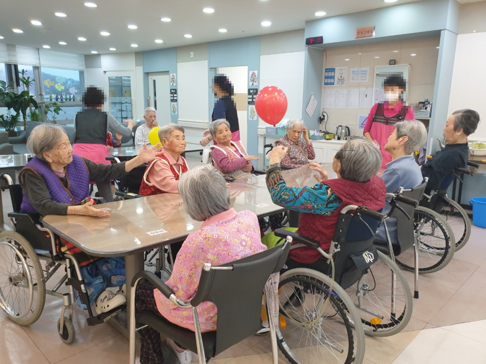 2039468379_ZcdNnzAS_5a06712ffee1ff84920bd843752127990d0f9e1a.jpg 이미지크게보기