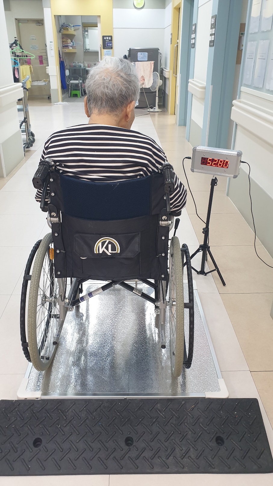 2039468379_aXkhDiQB_8df030a80ca28669eaa39b57f30b300f22e475b5.jpg 이미지크게보기