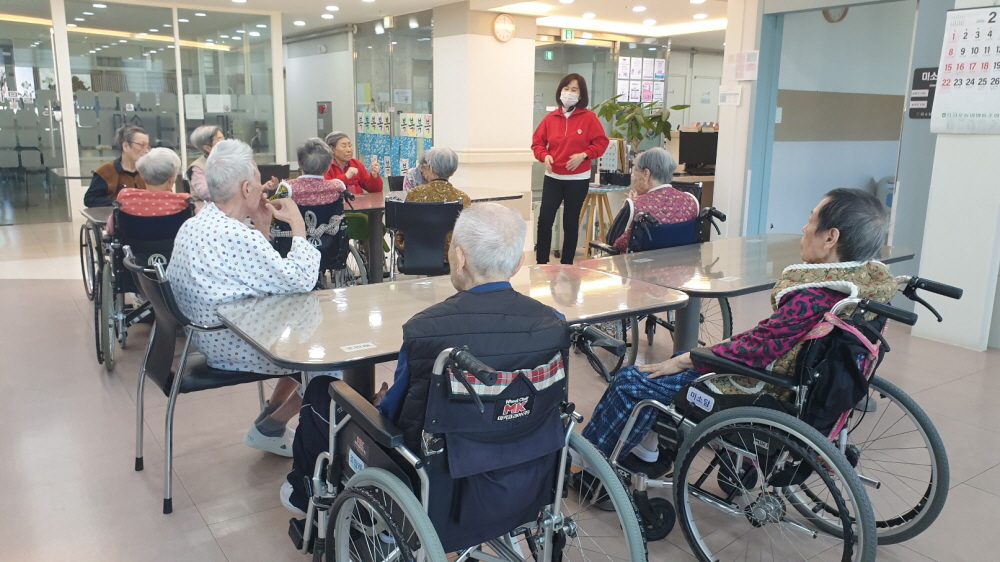 2039468379_cTumVQWD_0ffebd7e61213c9870faed9235ab3d1c8ce4bd88.jpg 이미지크게보기