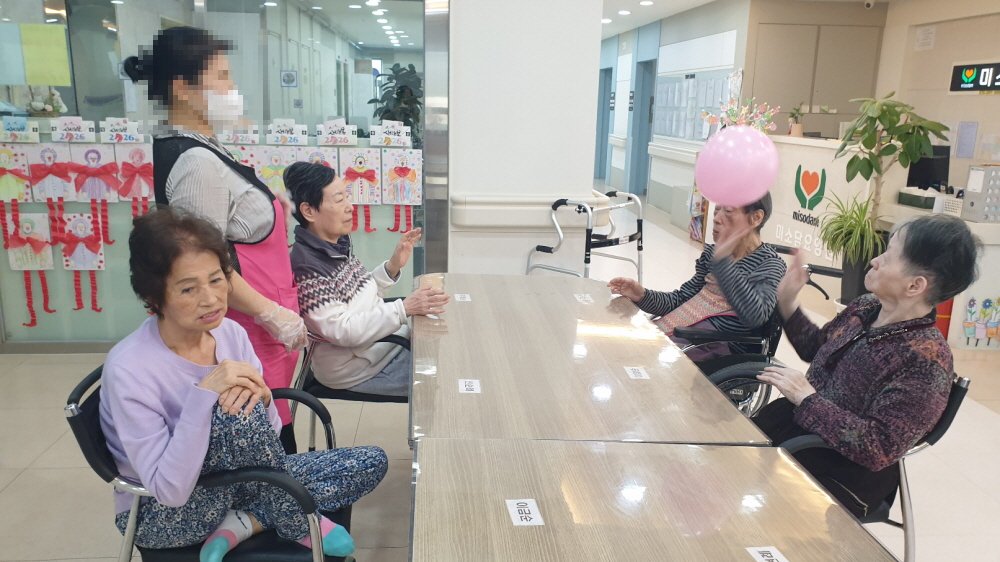 2039468379_diGYya6P_4be3eb43490272ae7ce9f4f40c74102182f14b87.jpg 이미지크게보기