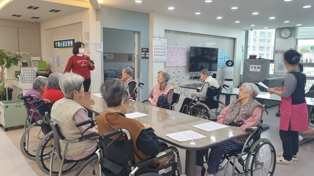 2039468379_eNUYoxir_6702224ef7c6e1ee0bd447a513a17bd2dcd5c04c.jpg 이미지크게보기