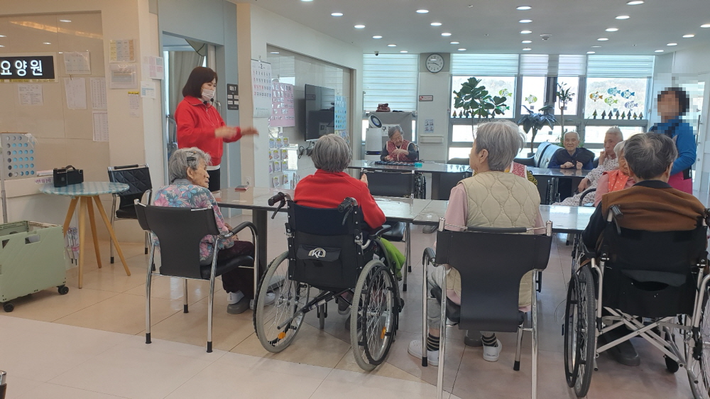 2039468379_gnu5W0kY_ea9f51448f120fbbe6c00afd7837234fec6e4b8c.jpg 이미지크게보기