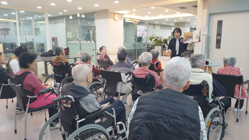 2039468379_h7diWum4_9d54412e731ce9852206cfcec86733e3257d2d67.jpg 이미지크게보기